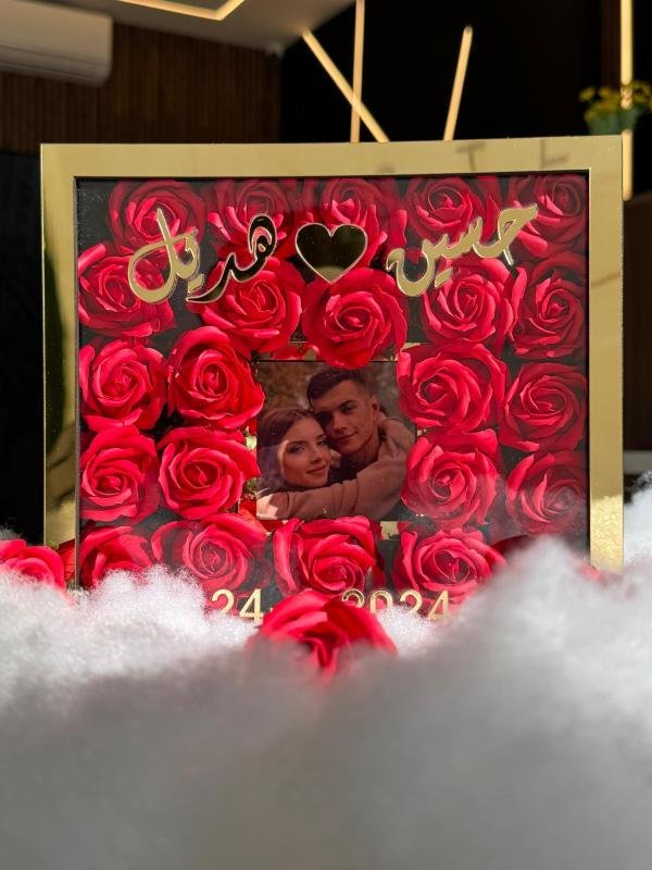 flower plexi box 