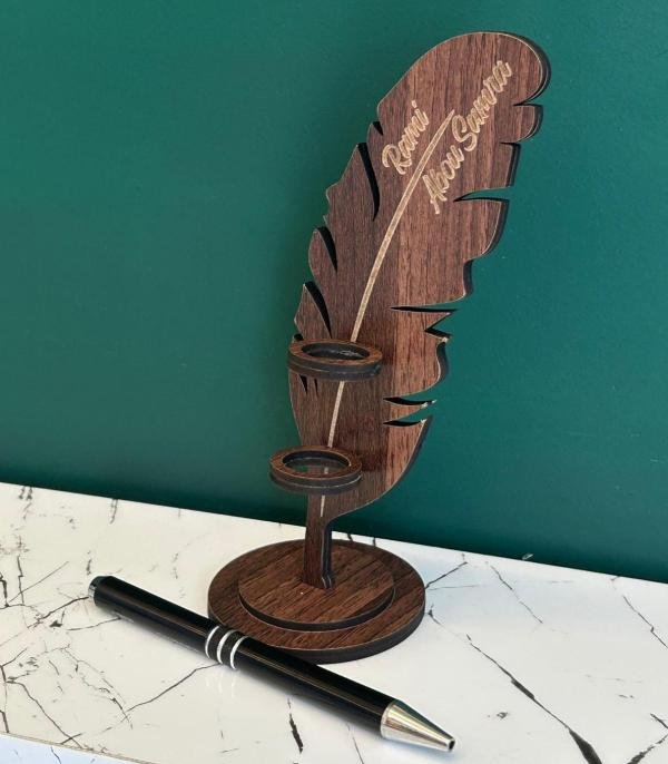Pen Holder